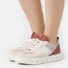 ECCO Street 720- Trainers - Limestone/Petal Trim -ECCO Store 31d567d5580b4688a5f8115b4f032ab2