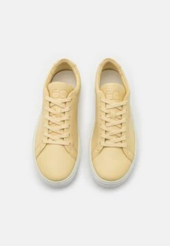 ECCO Soft 60- Trainers - Straw -ECCO Store 69b5ba8f1cf1455e867ddd40eb0233fa