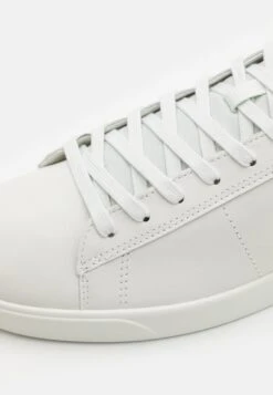 ECCO Street Lite Shoe - Trainers - White/Gravel 13 ECCO Street Lite Shoe - Trainers - White/Gravel -ECCO Store 947205a585ef44388a9f149a1ee020fd
