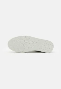 ECCO Street Lite Shoe - Trainers - White/Gravel 12 ECCO Street Lite Shoe - Trainers - White/Gravel -ECCO Store adc7af6302b54b1e9972a1c6604ec7d0